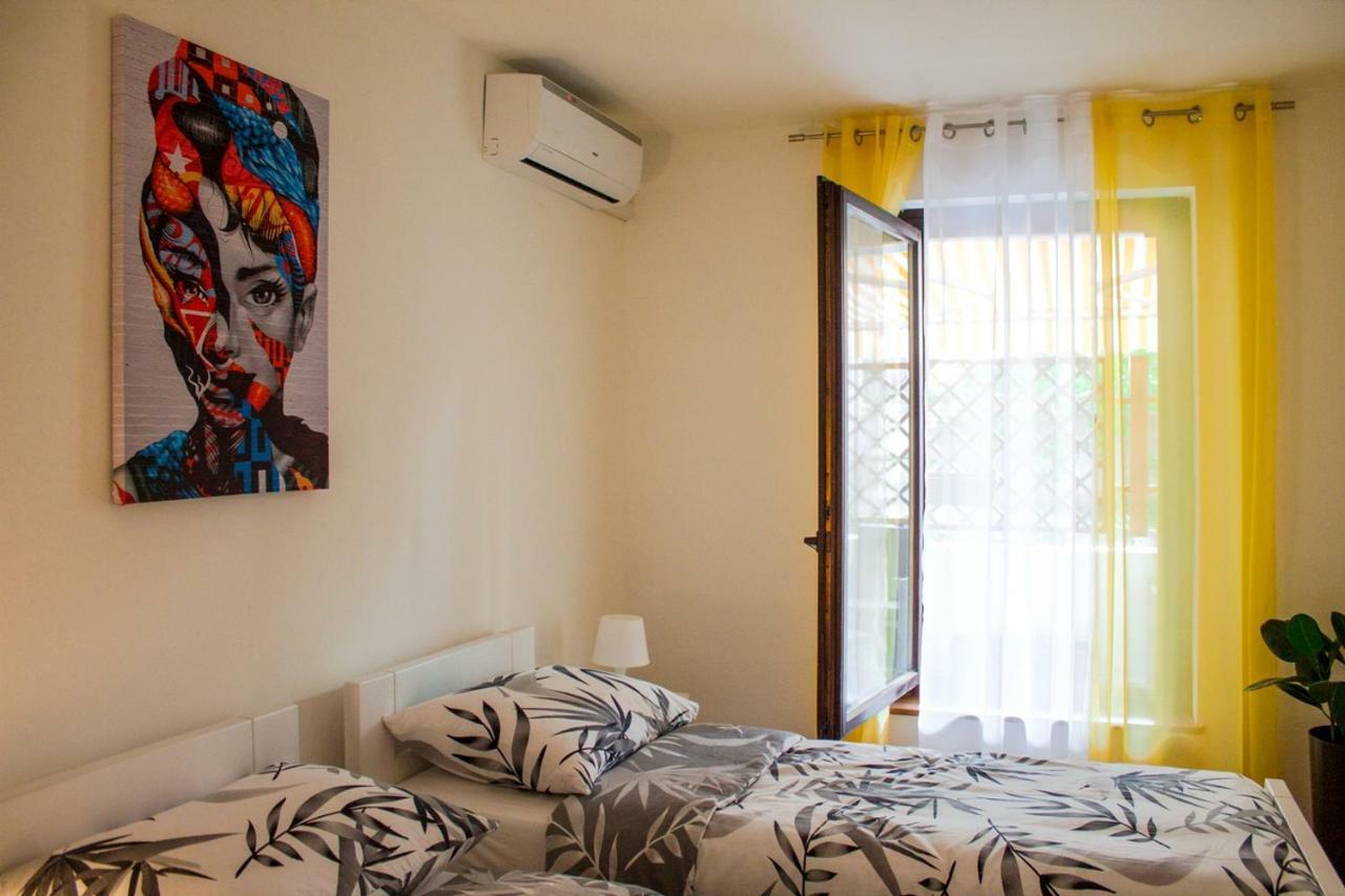 Apartment Kaya Pola Esterno foto